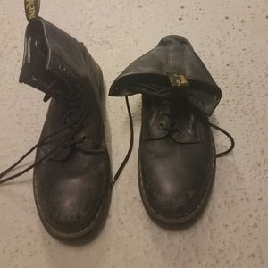 Dr. Martens 1460 boots